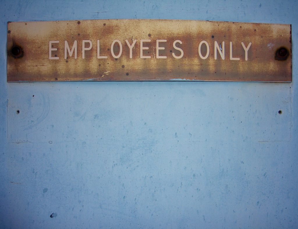 employee-entrance-1-1189151