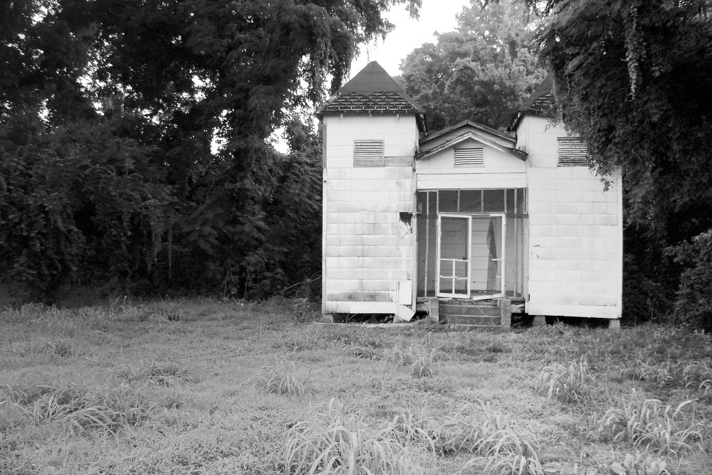 old-louisiana-church-1206411