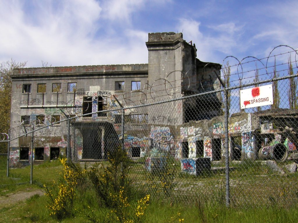 abandoned-mental-hospital-1543214-1024x766