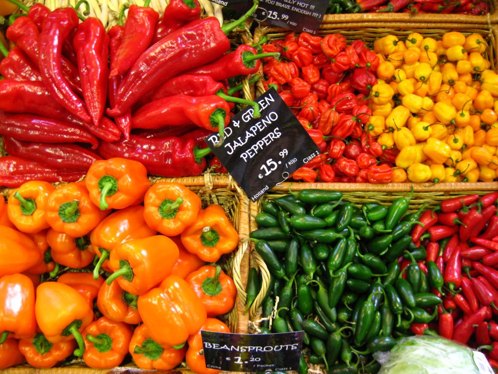 coloured-peppers-1319797-1024x768