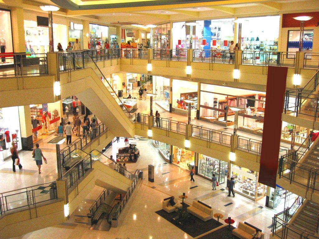 shopping-center-1507250-1024x768