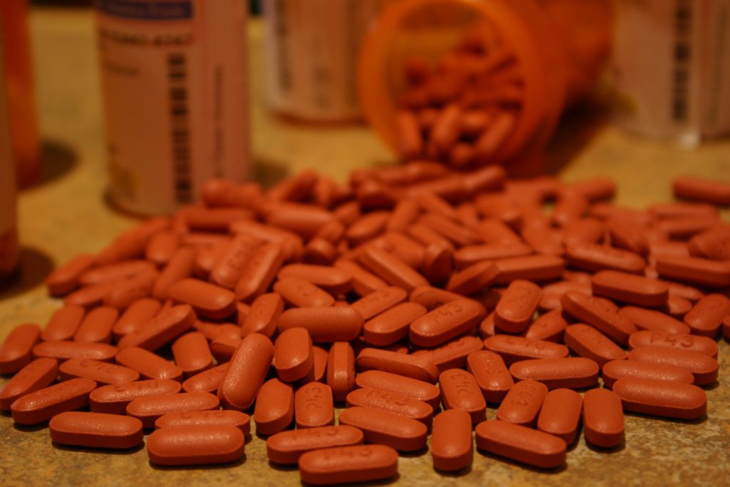 pills-on-table-1512519-1024x683