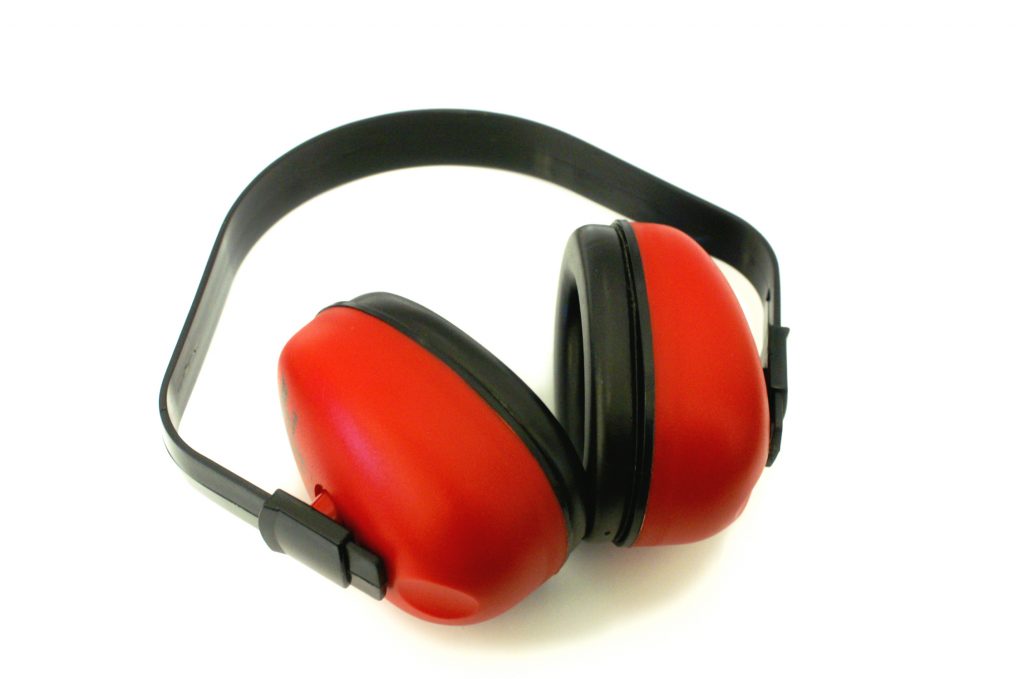 ear-defenders-1415305-1024x679