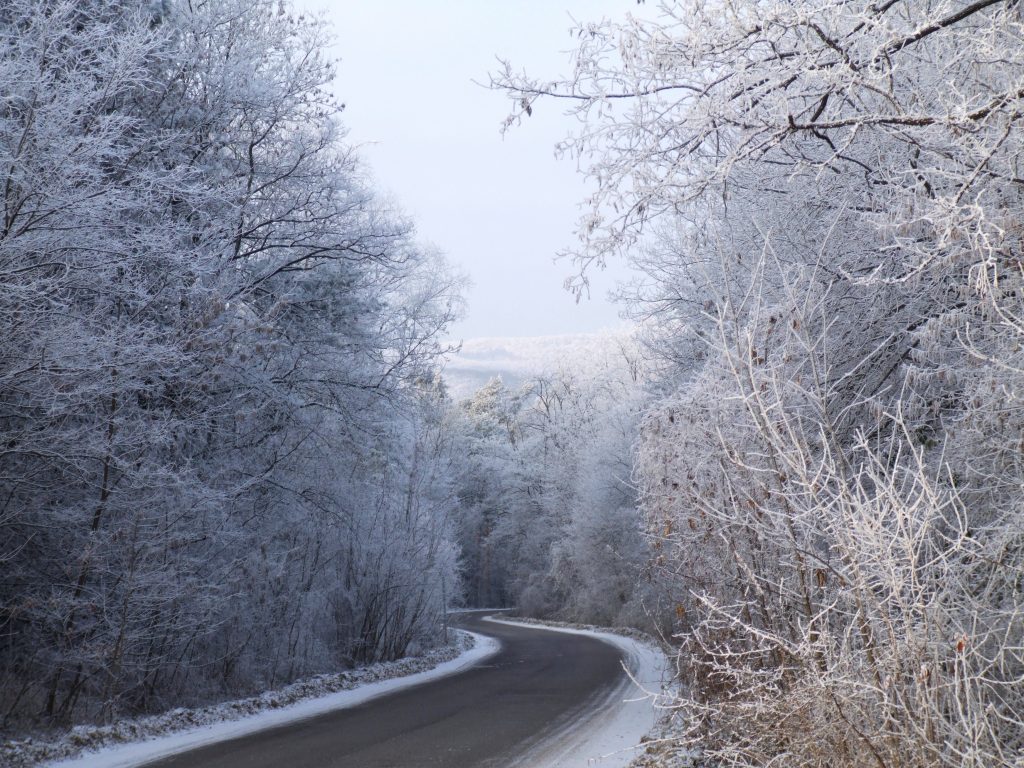 winter-road-1347950-1024x768