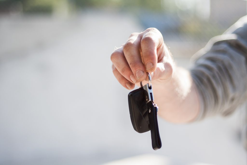 car-buying-car-dealership-car-key-97079-1024x683