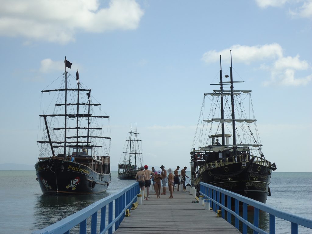 vessels_beach_brazil_pier-1024x768