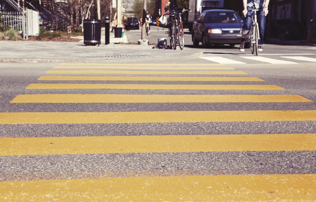 crosswalk_pedestrian_crossing_407023-1024x656