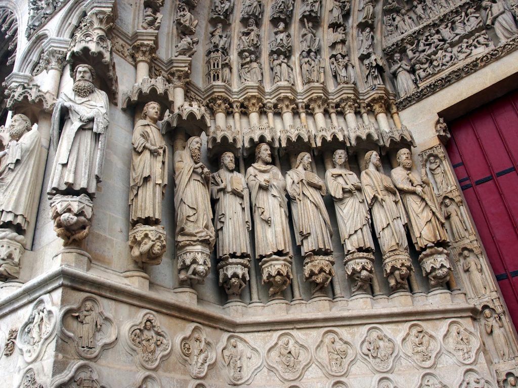 statues_amiens_cathedral_pic5-1024x768